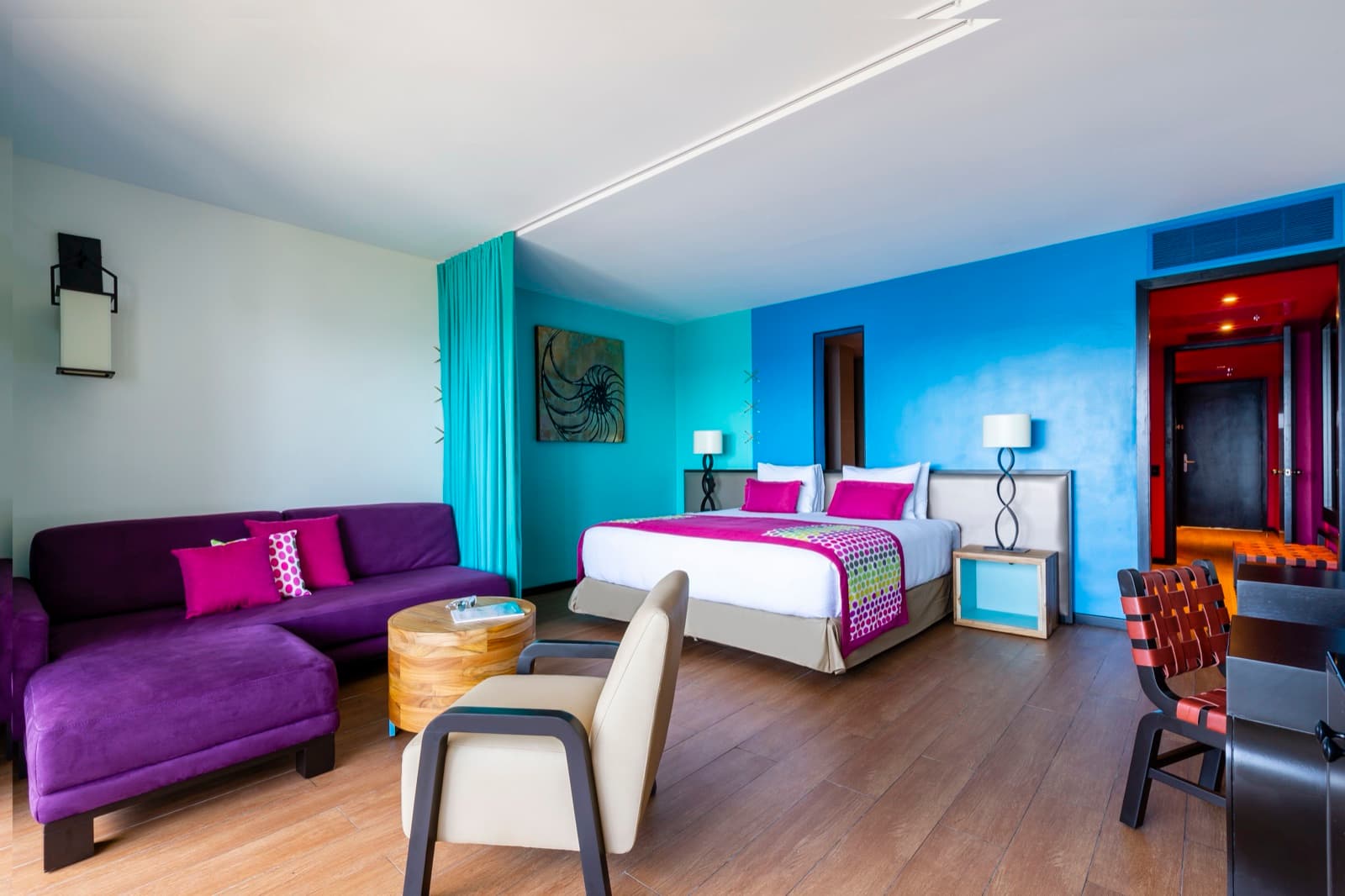 Refreshed Yucatán-inspired guest room