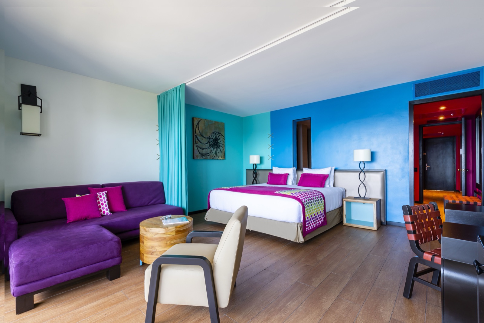 Refreshed Yucatán-inspired guest room